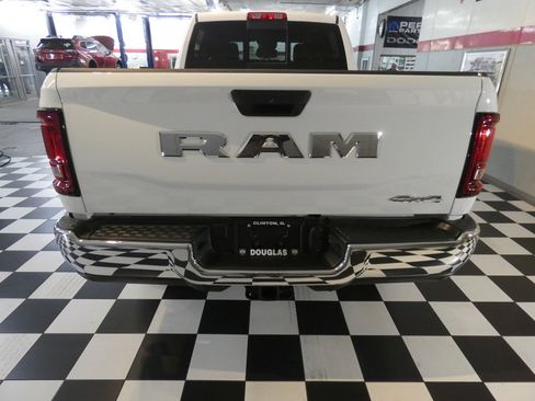 Used 2025 RAM 2500 Tradesman AWD/4WD image 6