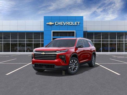 New 2026 Chevrolet Traverse LT w/ Sun and Wheel Package FWD image 21