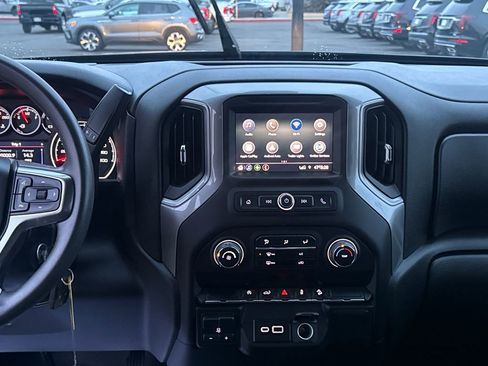 Used 2022 Chevrolet Silverado 1500 Custom Trail Boss w/ Midnight Edition image 17