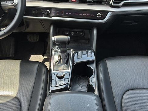 Used 2023 Kia Sportage EX FWD image 22