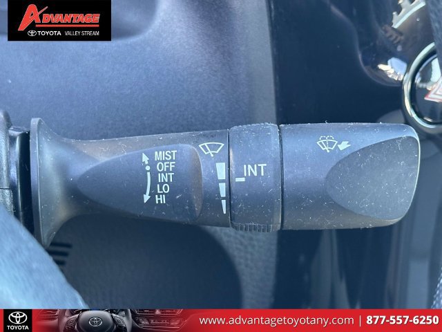 Used 2018 Toyota Corolla LE FWD image 25