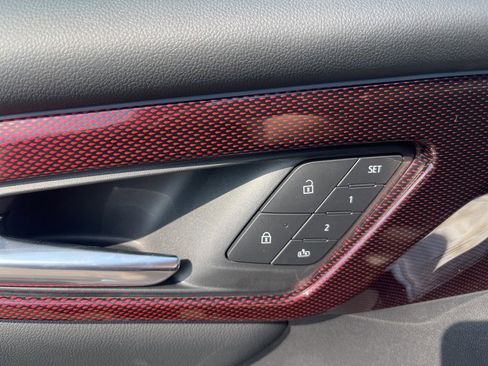 New 2026 Chevrolet Traverse RS w/ LPO, Floor Liner Package image 11