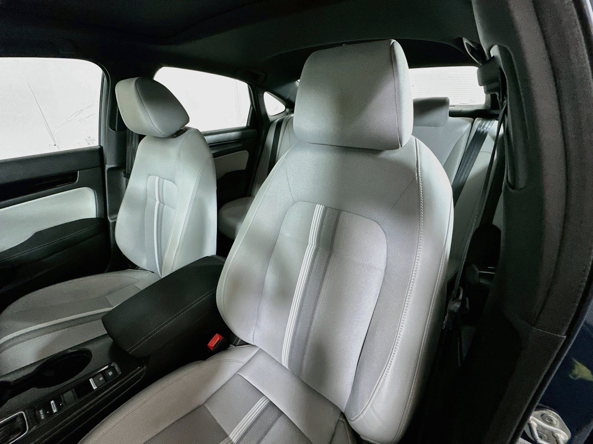 Used 2025 Honda Civic Sport image 19