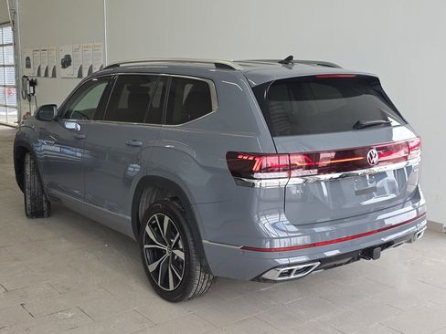 New 2026 Volkswagen Atlas SEL Premium R-Line image 11