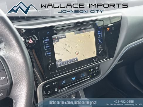 Used 2017 Toyota Corolla XSE FWD image 25