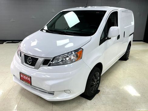 Used 2021 Nissan NV200 SV w/ Back Door Glass Package image 5