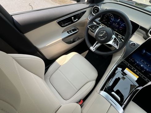 New 2026 Mercedes-Benz GLC 300 4MATIC image 16