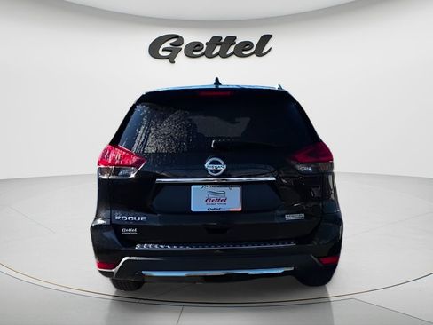 Used 2019 Nissan Rogue S w/ Special Edition Package image 4