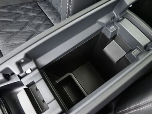 New 2026 Nissan Rogue Platinum w/ Platinum Premium Package image 9