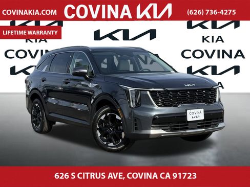 Certified 2024 Kia Sorento S w/ Panoramic Sunroof Package image 1