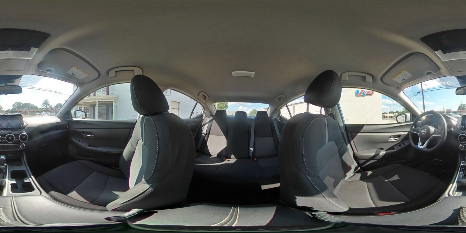 Used 2025 Nissan Sentra SV FWD image 39