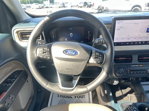 Used 2025 Ford Maverick Lariat w/ 4K Tow Package AWD/4WD image 11