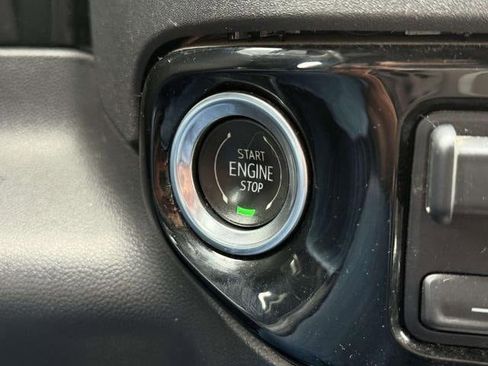 Used 2023 Chevrolet Silverado 1500 RST image 34