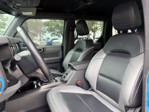 Used 2023 Ford Bronco Black Diamond AWD/4WD image 7