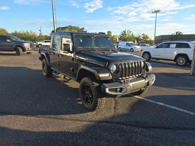 Used 2022 Jeep Gladiator Sport AWD/4WD image 1