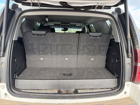 Used 2019 Chevrolet Tahoe Premier AWD/4WD image 6
