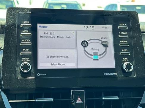Used 2021 Toyota Camry SE FWD image 18