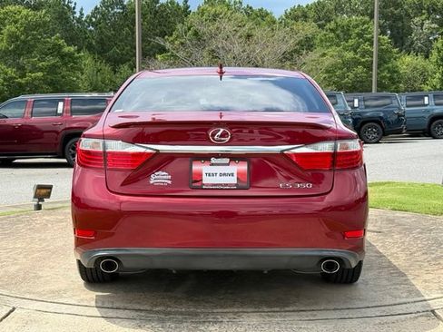 Used 2015 Lexus ES 350 w/ Luxury Package FWD image 6