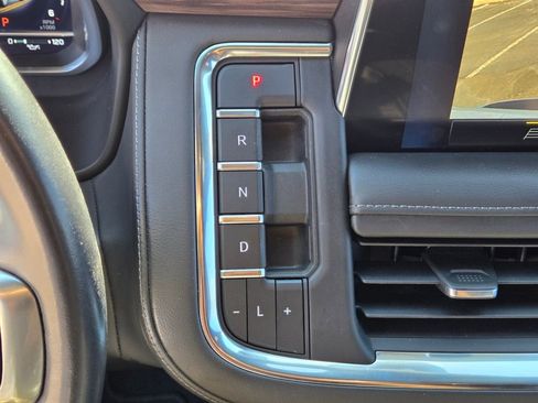 Used 2022 Chevrolet Tahoe LT image 23