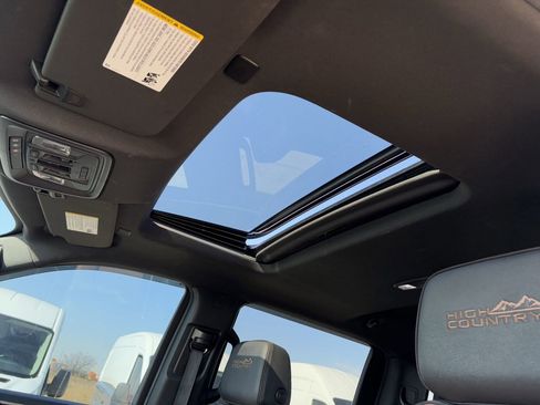 Used 2024 Chevrolet Silverado 3500 High Country w/ Z71 Off-Road Package image 27