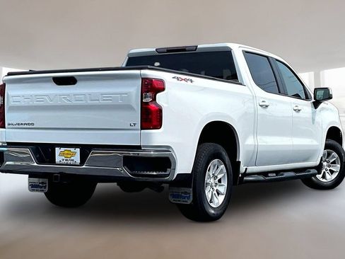 Used 2022 Chevrolet Silverado 1500 LT AWD/4WD image 6