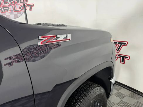 Used 2024 Chevrolet Silverado 2500 LTZ w/ LTZ Premium Package AWD/4WD image 31