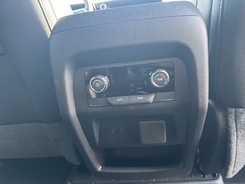 New 2026 Chevrolet Traverse Z71 w/ Enhanced Driving Package image 16