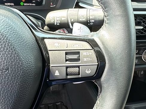 Used 2025 Acura ADX AWD image 13