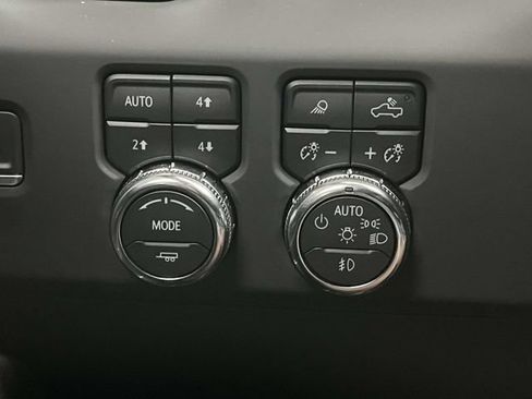 Used 2023 GMC Sierra 1500 Denali AWD/4WD image 43