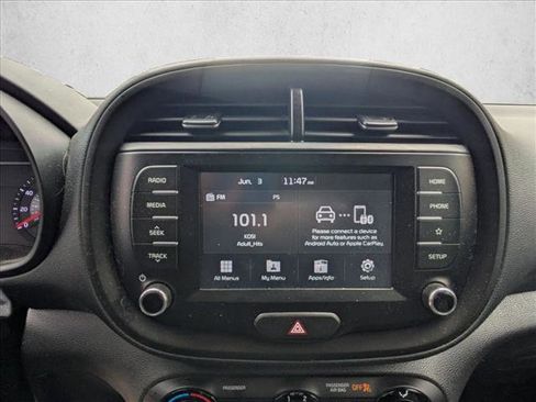 Used 2020 Kia Soul S FWD image 15
