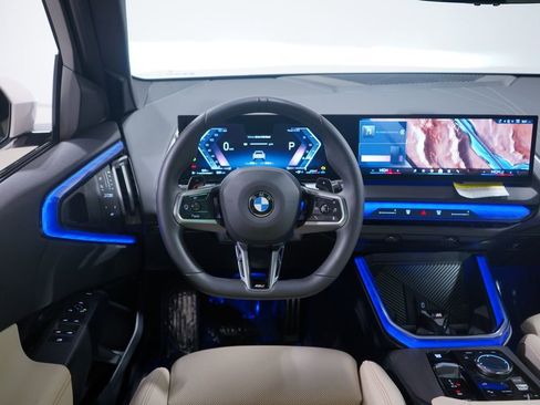 Used 2025 BMW X3 xDrive30i w/ M Sport Package image 11