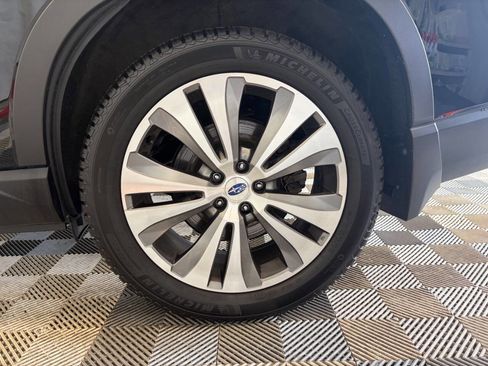 Used 2020 Subaru Ascent Touring w/ Popular Package #3 image 33