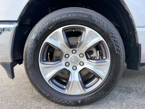 Used 2024 RAM 1500 Laramie RWD image 31