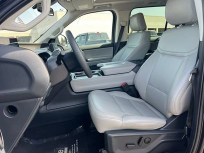 Certified 2025 Ford Expedition Active