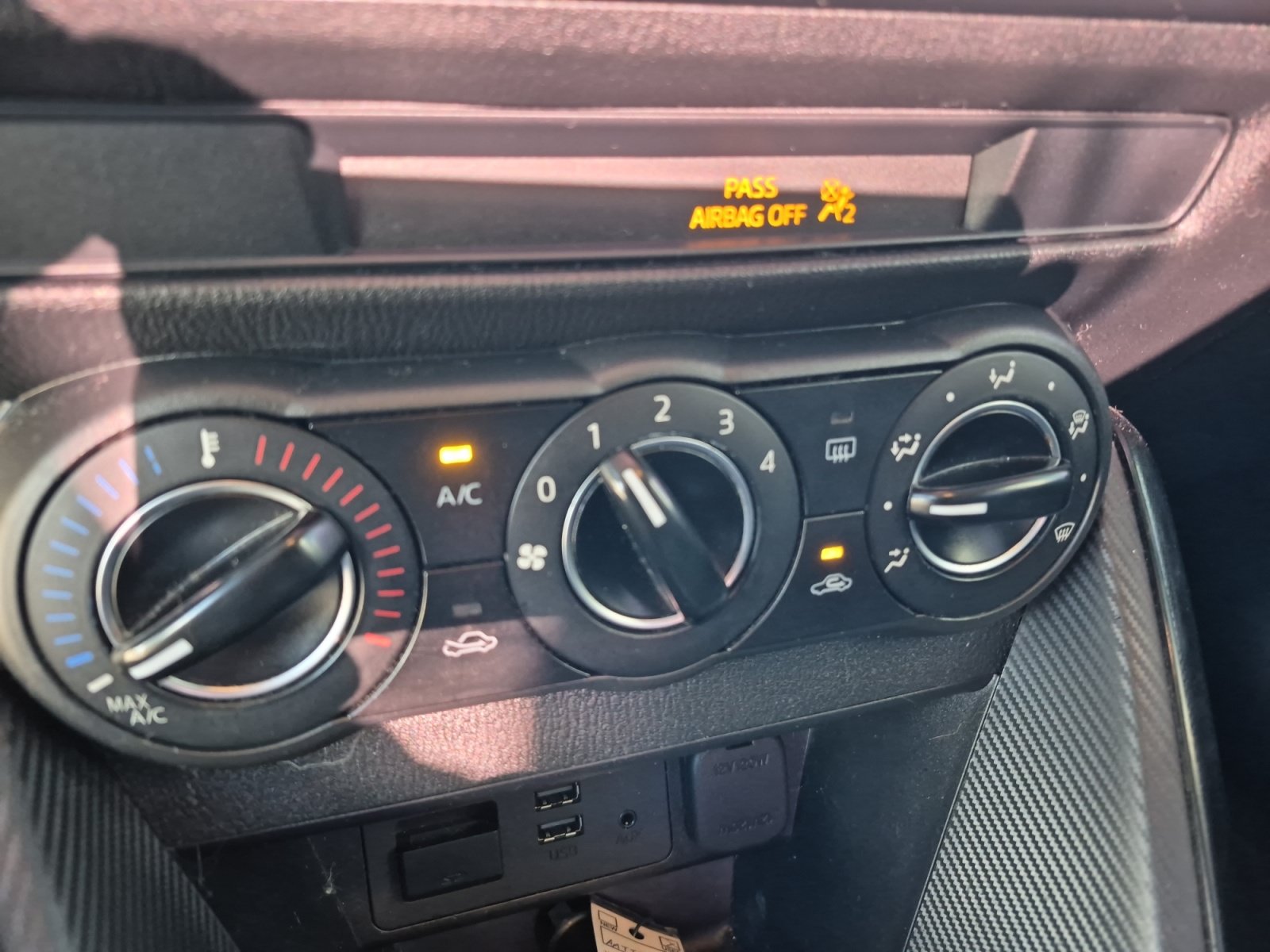 Used 2018 Toyota Yaris iA FWD image 29