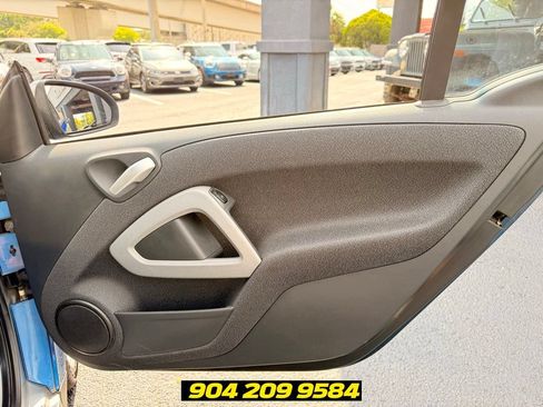 Used 2008 smart fortwo pure RWD image 21