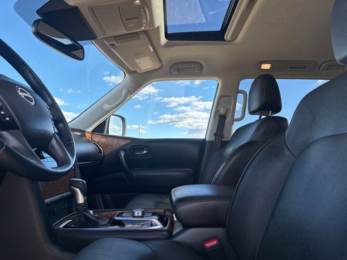 Certified 2024 Nissan Armada SL image 32