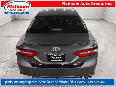 Used 2018 Toyota Camry SE image 53