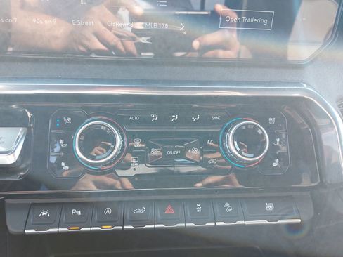 Used 2023 GMC Sierra 1500 Denali image 23