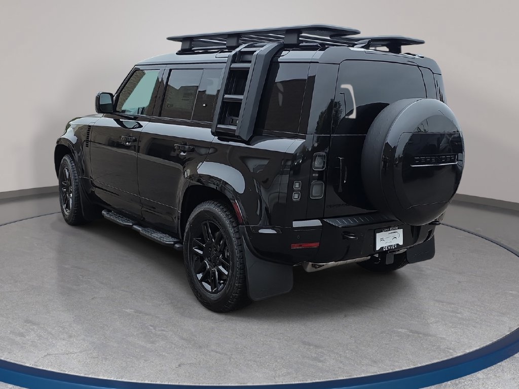 New 2026 Land Rover Defender 110 X-Dynamic SE AWD/4WD image 7