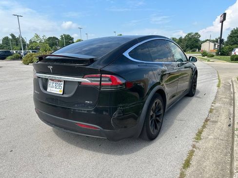 Used 2017 Tesla Model X AWD/4WD image 3
