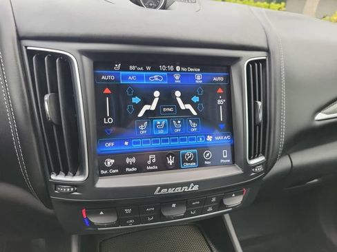 Used 2019 Maserati Levante AWD/4WD image 23