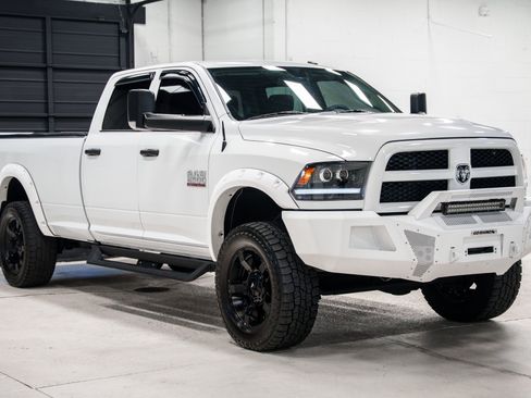 Used 2016 RAM 2500 Tradesman w/ Popular Equipment Group AWD/4WD image 3