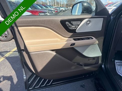 Used 2023 Lincoln Aviator Grand Touring w/ Equipment Group 301A AWD/4WD image 26