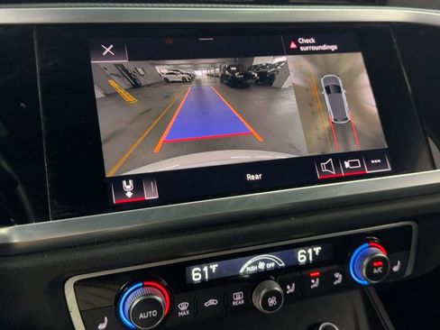 Used 2022 Audi Q3 2.0T Premium Plus image 25