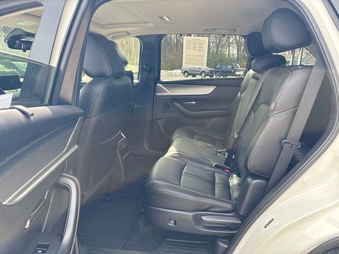 Used 2024 MAZDA CX-90 3.3 Turbo w/ Preferred Plus AWD/4WD image 15