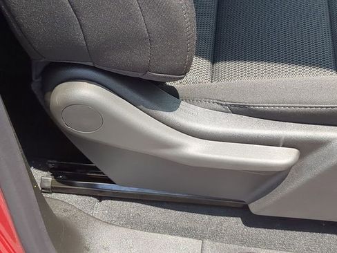 New 2025 GMC Canyon Elevation w/ Convenience Package image 46