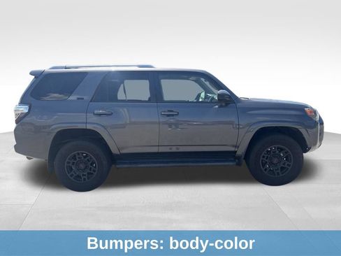 Used 2016 Toyota 4Runner SR5 AWD/4WD image 11