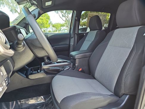 Used 2023 Toyota Tacoma TRD Off-Road RWD image 13