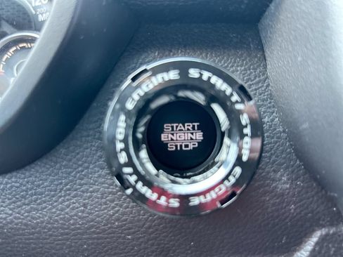 Used 2019 RAM 1500 Big Horn RWD image 18